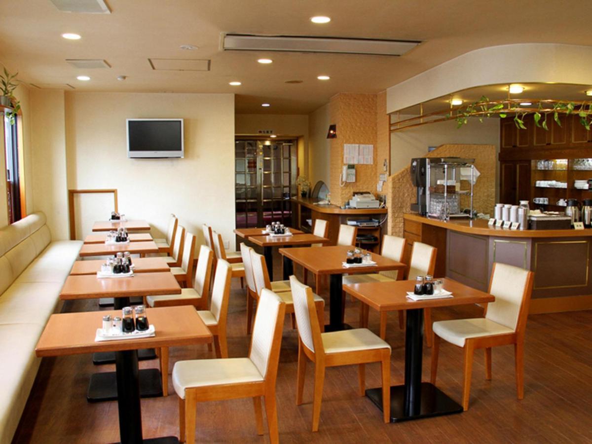 Hotel Ohta Ozu  Buitenkant foto